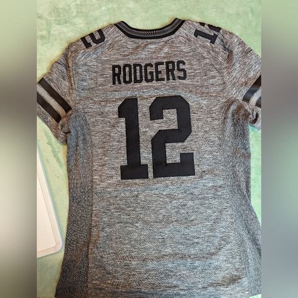NFL Aaron Rogers 12 Jersey Womens Small - Picture 3 of 4